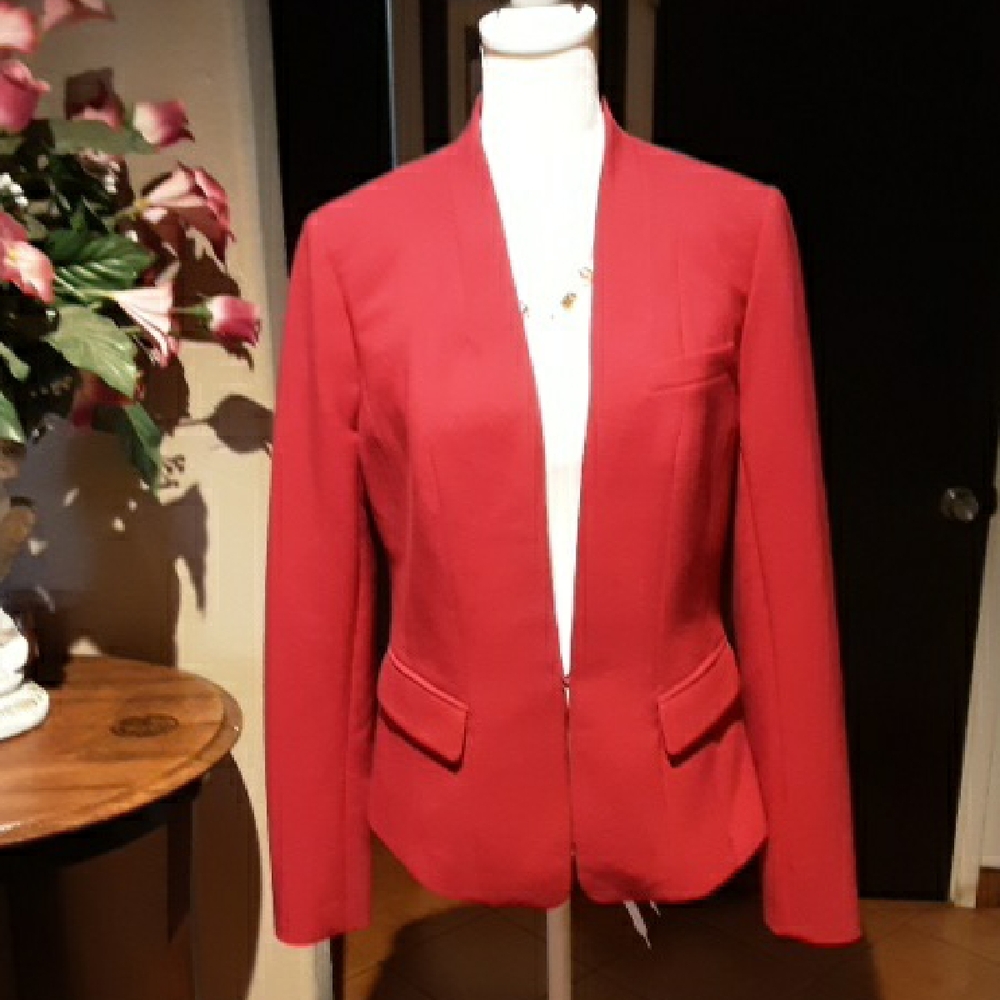 Elegant Red Women's Blazer